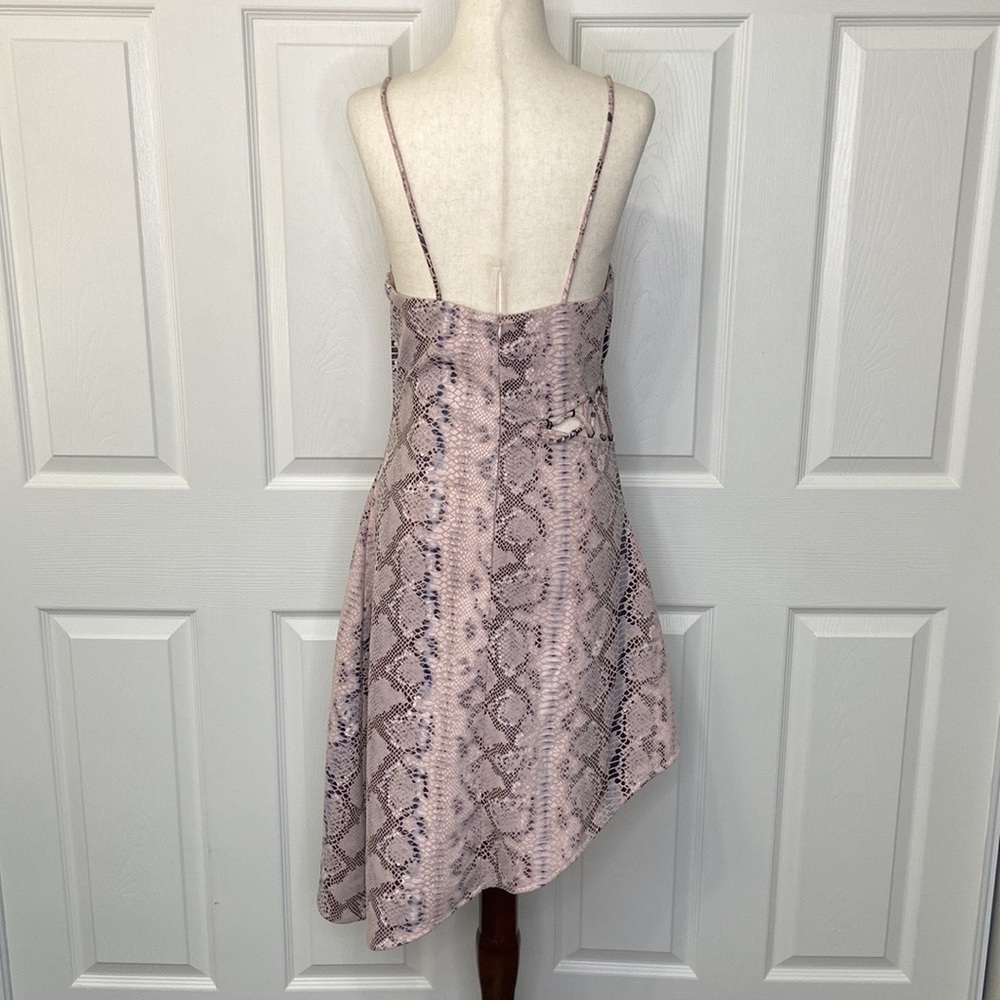 Kendall & Kylie Snake Print Asymmetrical Cutout Dress - Picture 5 of 6